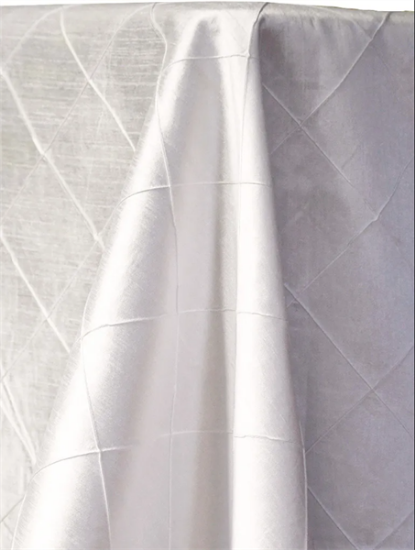 Picture of Dupioni-Pintuck, White 8' King Drp
