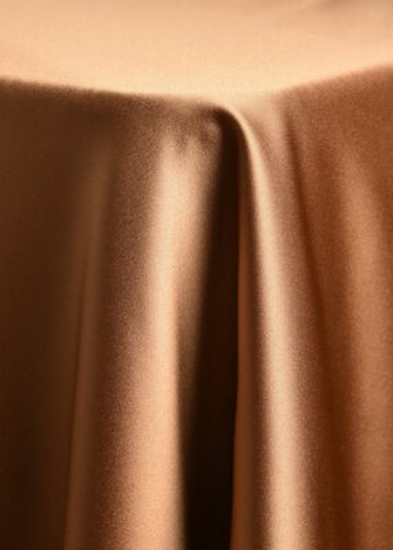 Picture of Lamour, Plateau Gold 132" Rd Linen