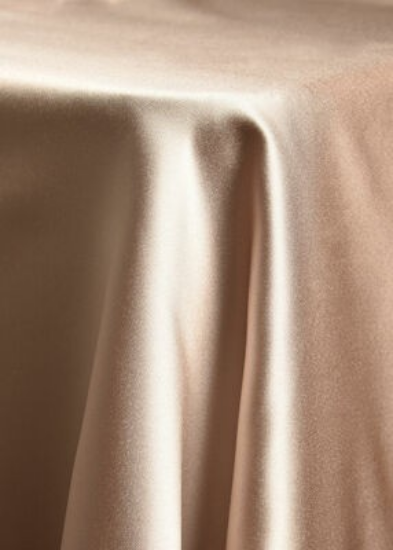 Picture of Lamour, Bright Champagne 8' Drape