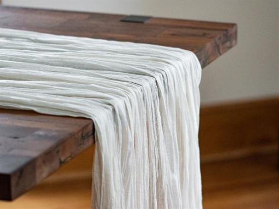 Picture of Sahara, Ivory 15' Table Runner