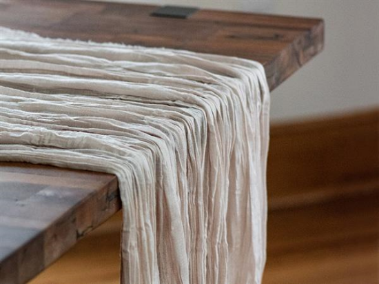 Picture of Sahara, Natural 15' Table Runner