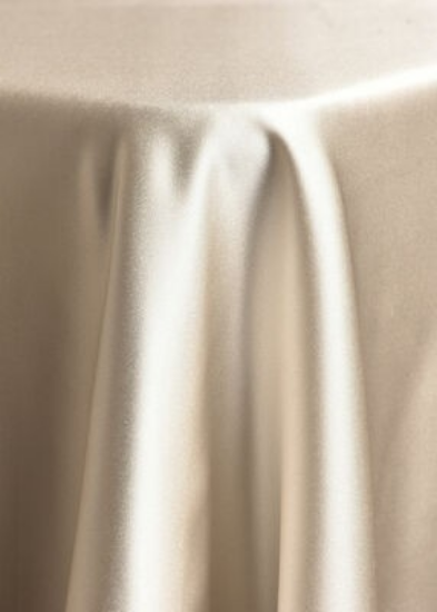 Picture of Lamour, Vanilla Cream 8 Banquet Drp